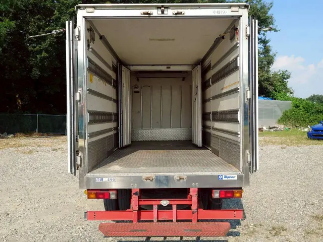 三菱 キャンター TKG-FEA50(2WD)の写真19