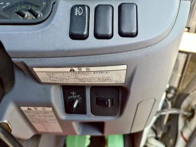 三菱 キャンター TKG-FEA50(2WD)の写真45