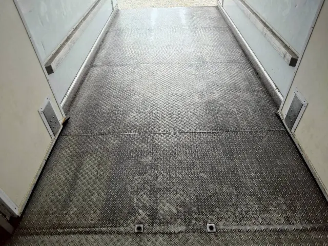 三菱 キャンター TPG-FEB80(2WD)の写真16