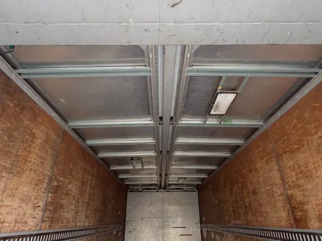 三菱 ファイター PDG-FK61F(2WD)の写真15