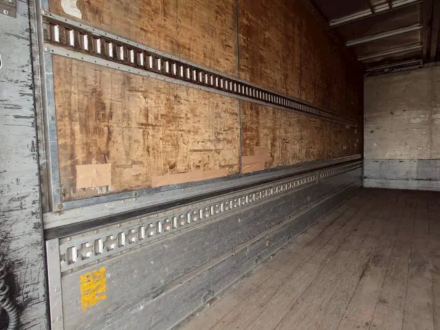 三菱 ファイター PDG-FK61F(2WD)の写真17