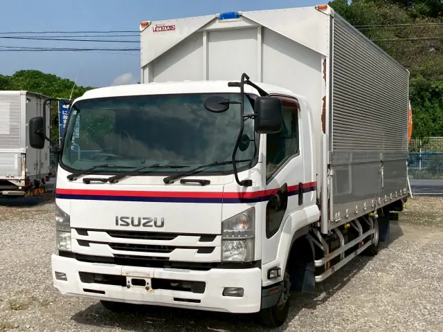 いすゞ フォワード TKG-FRR90T2(2WD)の写真2