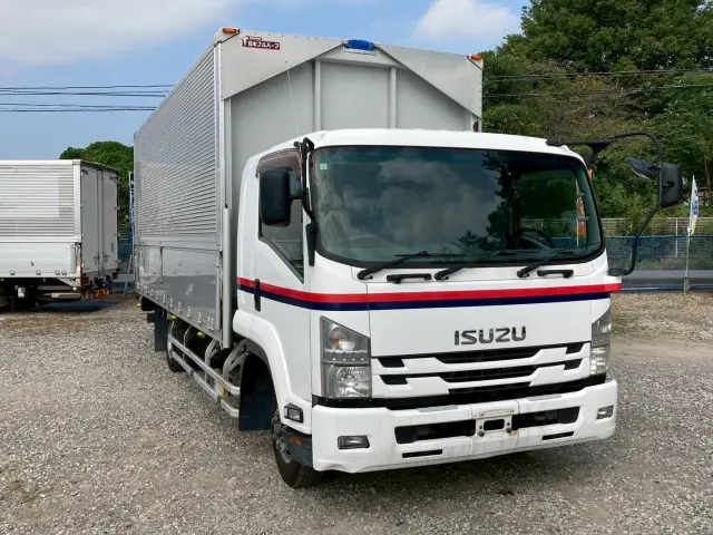 いすゞ フォワード TKG-FRR90T2(2WD)の写真6