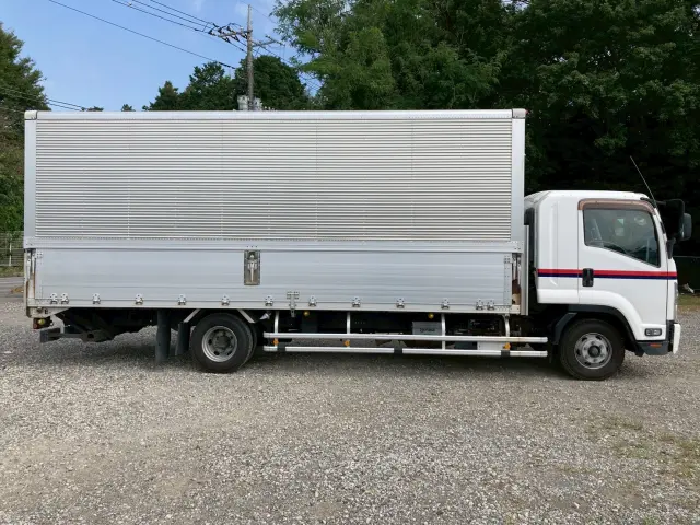 いすゞ フォワード TKG-FRR90T2(2WD)の写真9