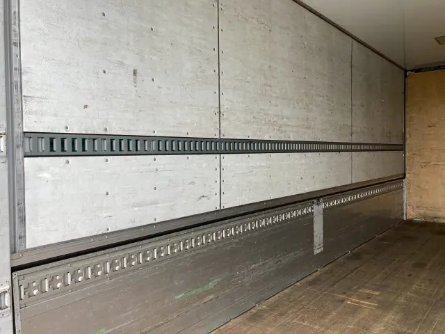 日野 レンジャー TKG-FD9JLAA(2WD)の写真18