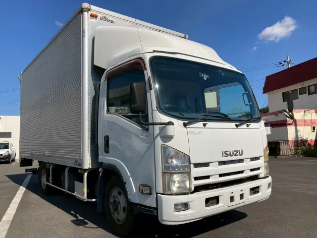 いすゞ エルフ BKG-NPR85AN(2WD)の写真5
