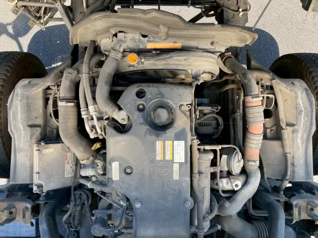 いすゞ エルフ BKG-NPR85AN(2WD)の写真34