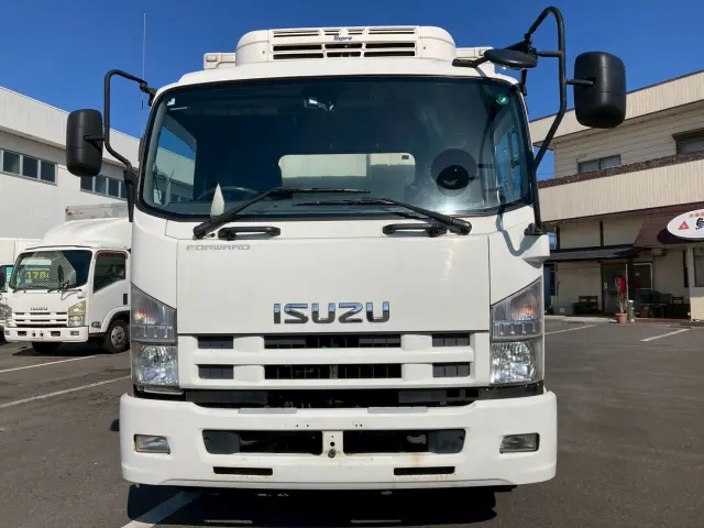いすゞ フォワード TKG-FRR90S2(2WD)の写真3