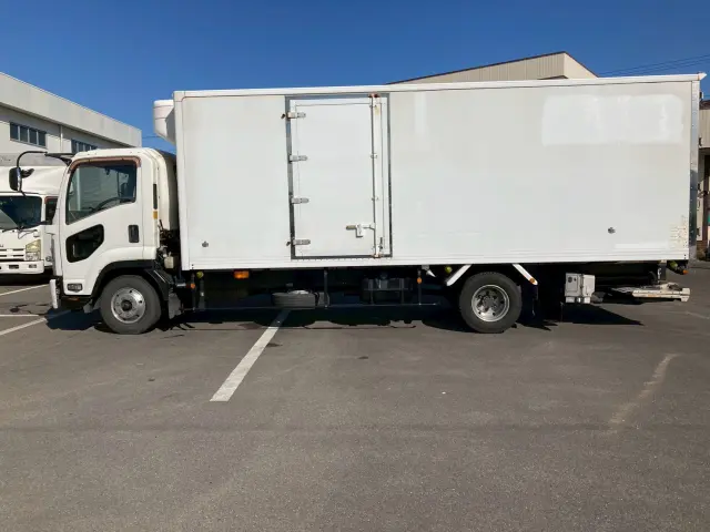 いすゞ フォワード TKG-FRR90S2(2WD)の写真6