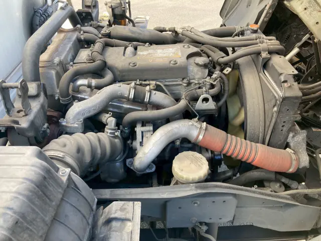 いすゞ フォワード TKG-FRR90S2(2WD)の写真30
