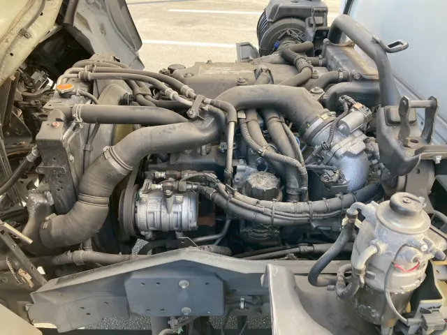 いすゞ フォワード TKG-FRR90S2(2WD)の写真30