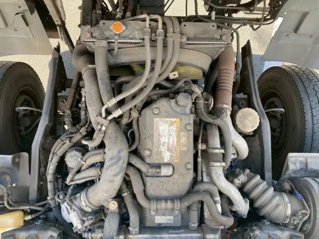 いすゞ フォワード TKG-FRR90S2(2WD)の写真32