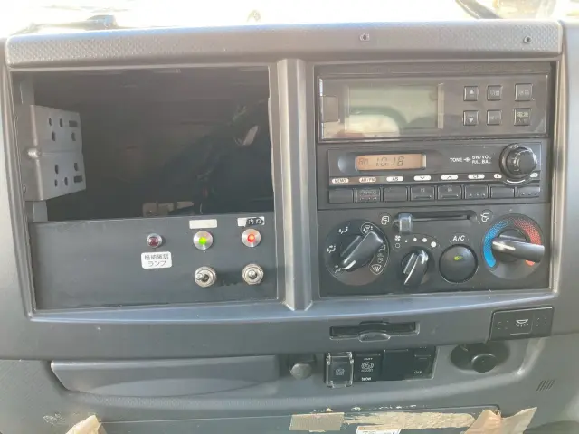 いすゞ フォワード TKG-FRR90S2(2WD)の写真44