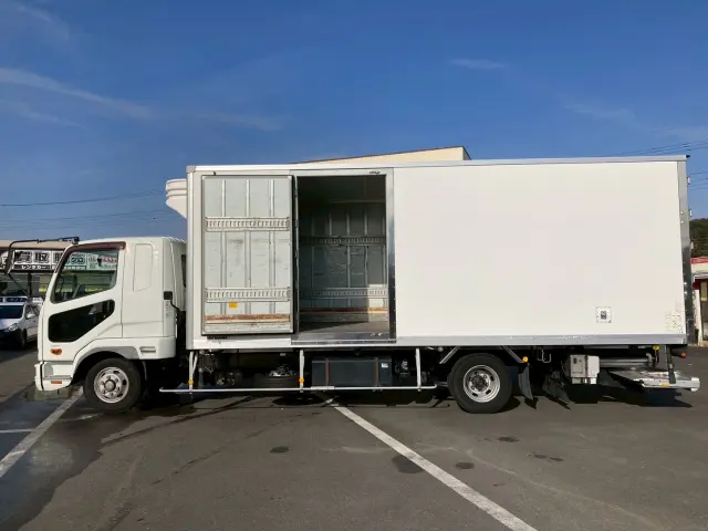 三菱 ファイター TKG-FK64F(2WD)の写真7