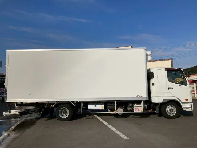 三菱 ファイター TKG-FK64F(2WD)の写真10