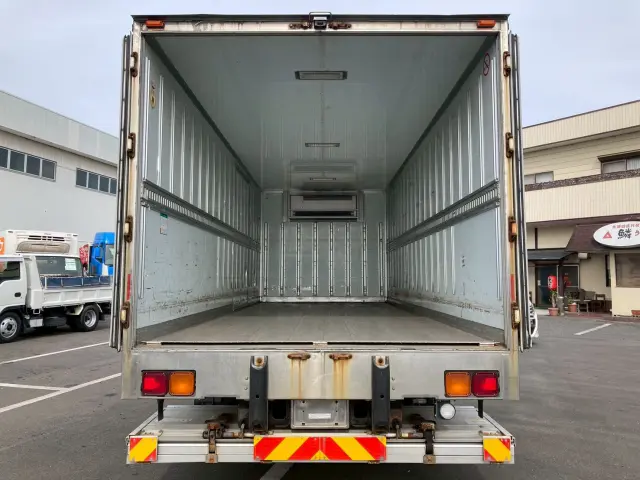 いすゞ フォワード TKG-FRR90T2(2WD)の写真13