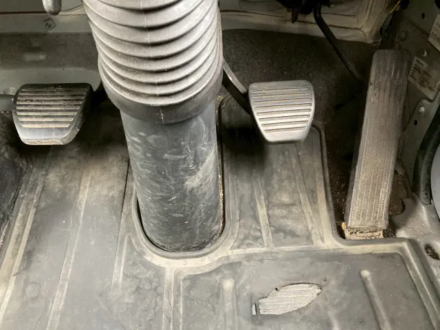 いすゞ フォワード TKG-FRR90T2(2WD)の写真41