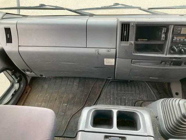 いすゞ フォワード TKG-FRR90T2(2WD)の写真42