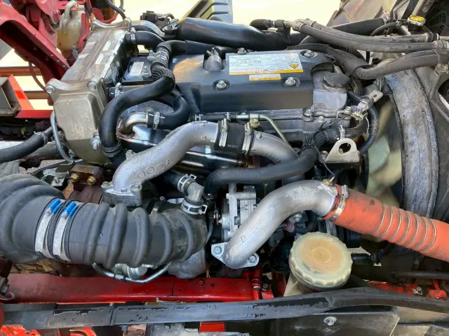 いすゞ フォワード TKG-FRR90S2(2WD)の写真27