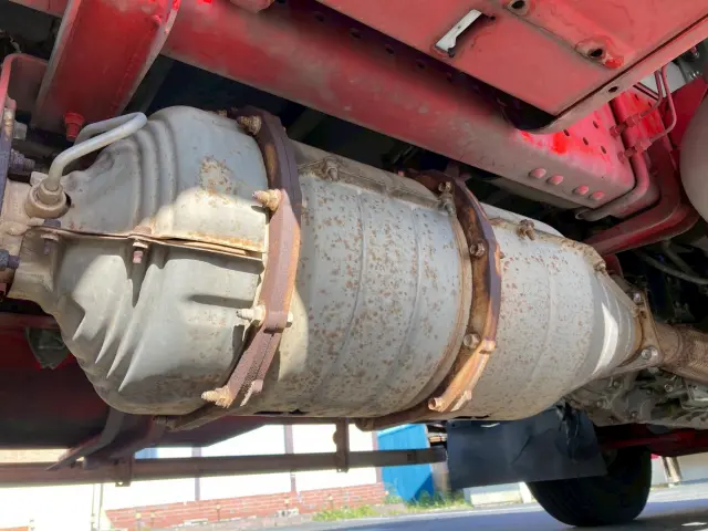 いすゞ フォワード TKG-FRR90S2(2WD)の写真32