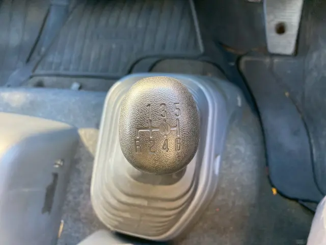 いすゞ フォワード TKG-FRR90S2(2WD)の写真38