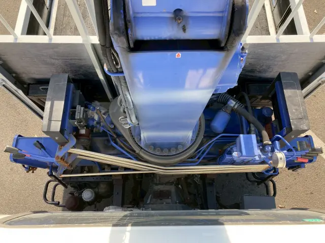 いすゞ フォワード TKG-FRR90S1(2WD)の写真15