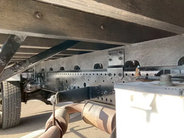 いすゞ フォワード TKG-FRR90S1(2WD)の写真32