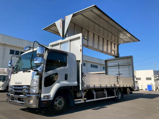 いすゞ フォワード TKG-FRR90T2(2WD)の写真1