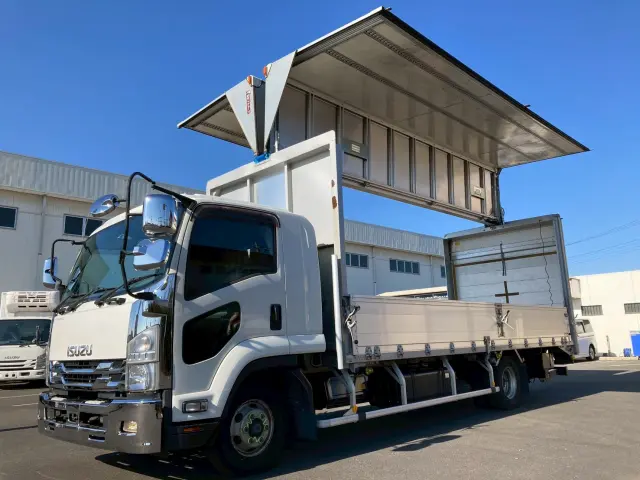 いすゞ フォワード TKG-FRR90T2(2WD)の写真3