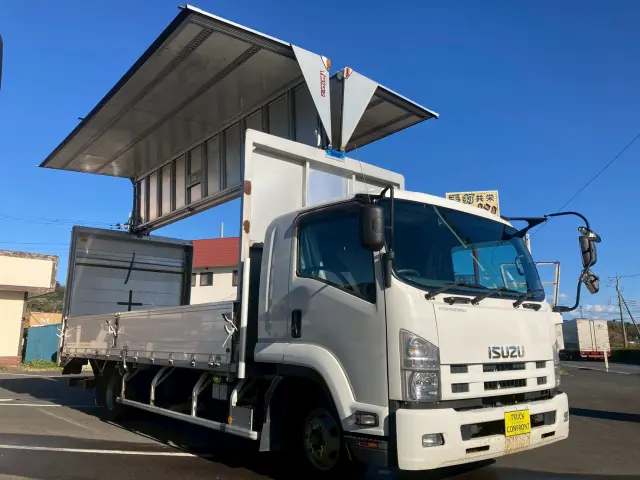 いすゞ フォワード TKG-FRR90T2(2WD)の写真7