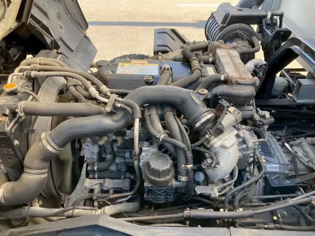 いすゞ フォワード TKG-FRR90T2(2WD)の写真25