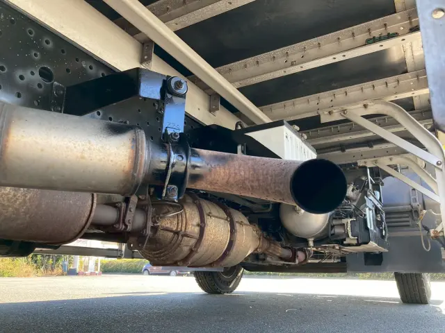 いすゞ フォワード TKG-FRR90T2(2WD)の写真32