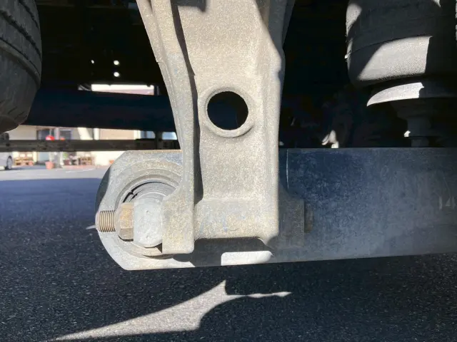 いすゞ フォワード TKG-FRR90T2(2WD)の写真34