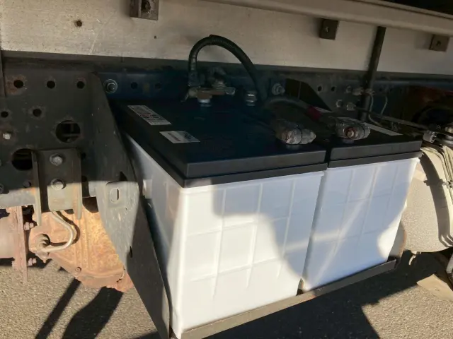 いすゞ フォワード TKG-FRR90T2(2WD)の写真40