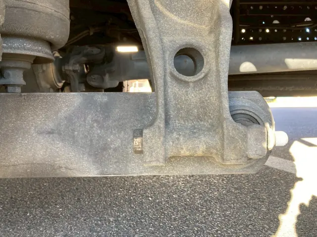 いすゞ フォワード TKG-FRR90T2(2WD)の写真41