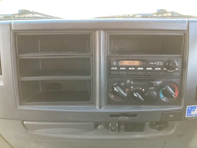 いすゞ フォワード TKG-FRR90T2(2WD)の写真42