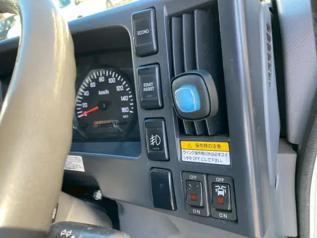 いすゞ フォワード TKG-FRR90T2(2WD)の写真45