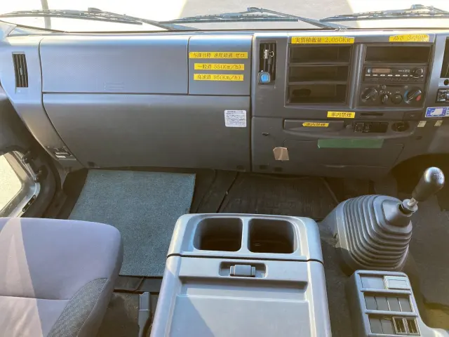 いすゞ フォワード TKG-FRR90T2(2WD)の写真48