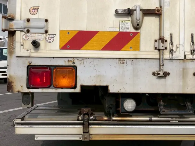 三菱 ファイター SKG-FK61F(2WD)の写真15