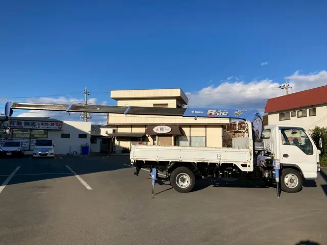 いすゞ エルフ PB-NKR81AR(2WD)の写真13