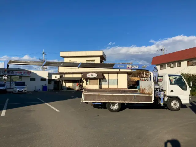 いすゞ エルフ PB-NKR81AR(2WD)の写真15