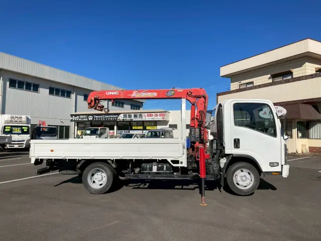 いすゞ エルフ BDG-NPR85AR(2WD)の写真11