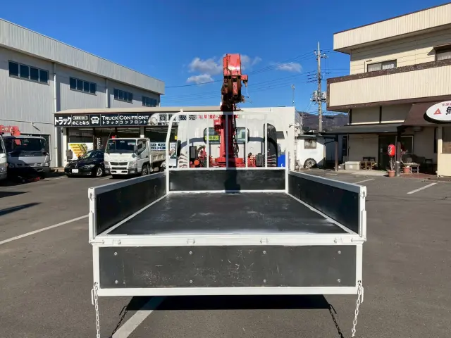 いすゞ エルフ BDG-NPR85AR(2WD)の写真15