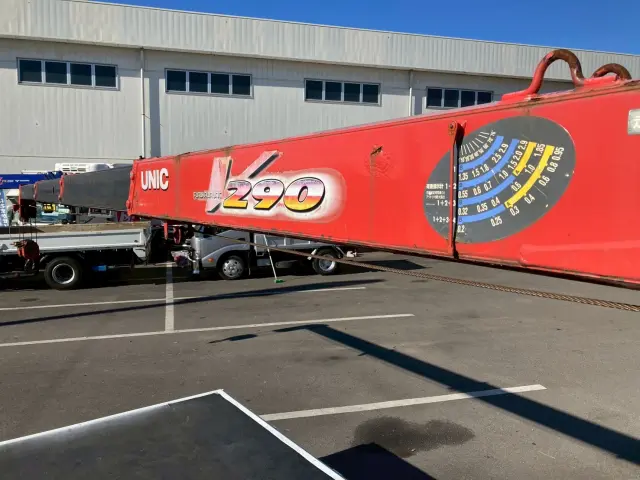 いすゞ エルフ BDG-NPR85AR(2WD)の写真25