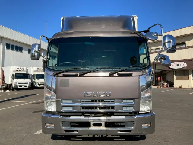 いすゞ フォワード PDG-FRR34T2(2WD)の写真4