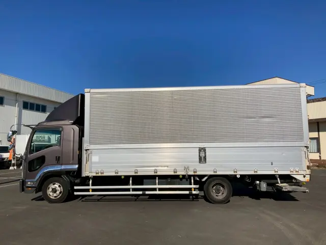 いすゞ フォワード PDG-FRR34T2(2WD)の写真8