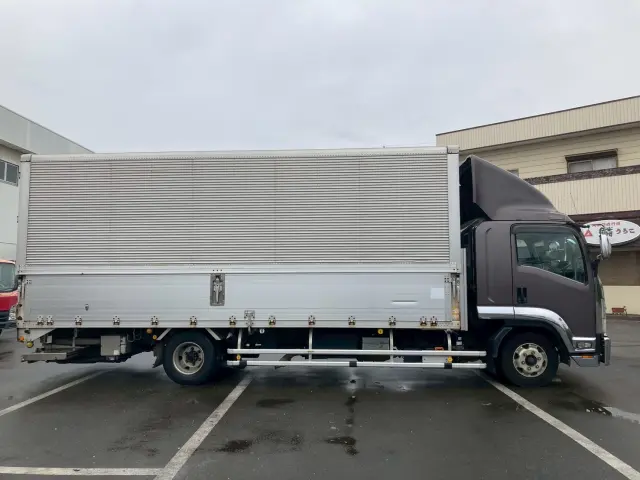 いすゞ フォワード PDG-FRR34T2(2WD)の写真10