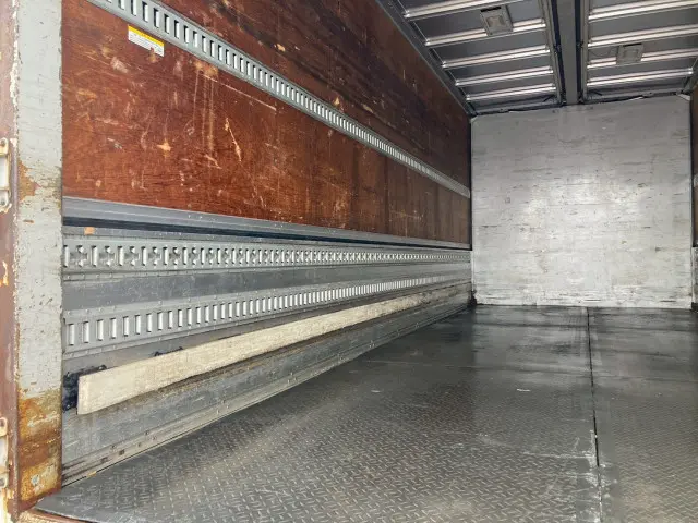 いすゞ フォワード PDG-FRR34T2(2WD)の写真17