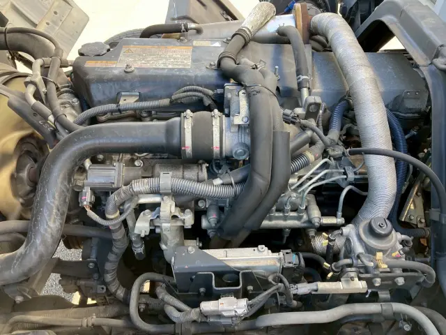 いすゞ フォワード PDG-FRR34T2(2WD)の写真23