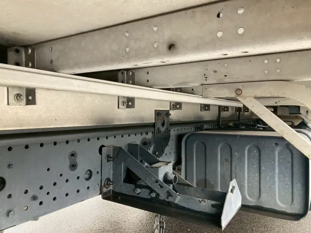 いすゞ フォワード PDG-FRR34T2(2WD)の写真28